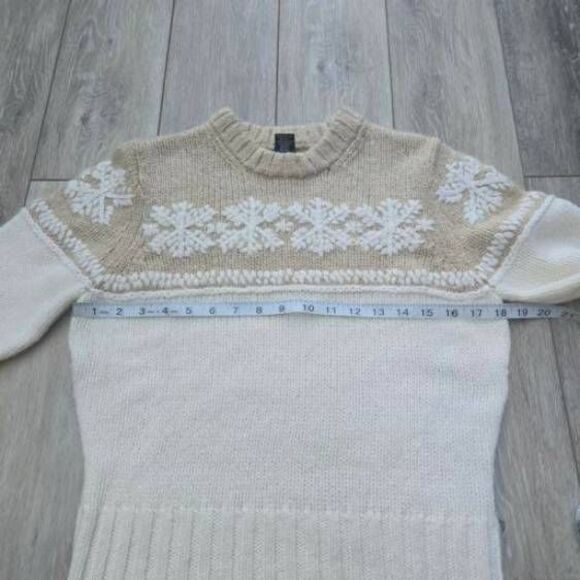Abercrombie & Fitch  snowflake fair isle sweater beige cream tight fit like a sm - Picture 5 of 14